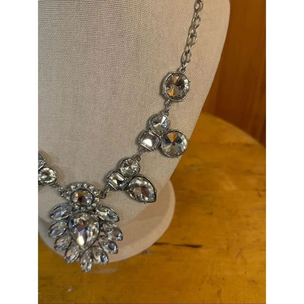 Nordstrom Jeweled Chunky Statement Necklace (7467)